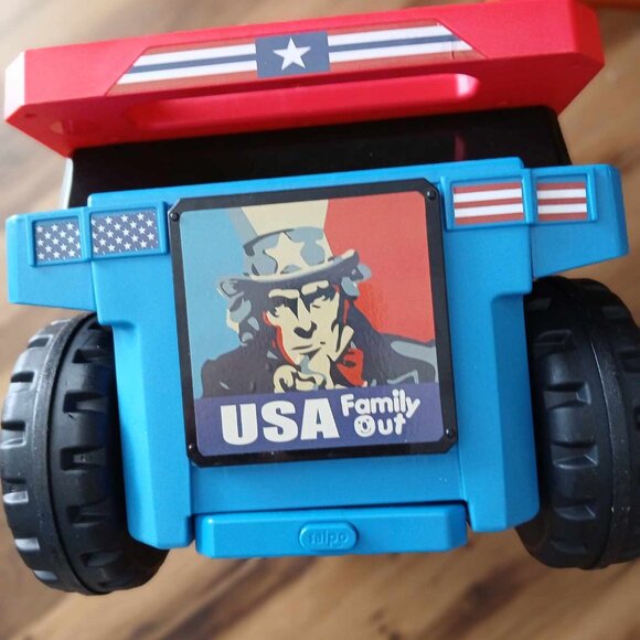 Monster Jam Grave Digger 24 Volt Battery Powered Kids Ride  Uncle Sam Monster Truck Wheeled Kids Ride-On Suitcase